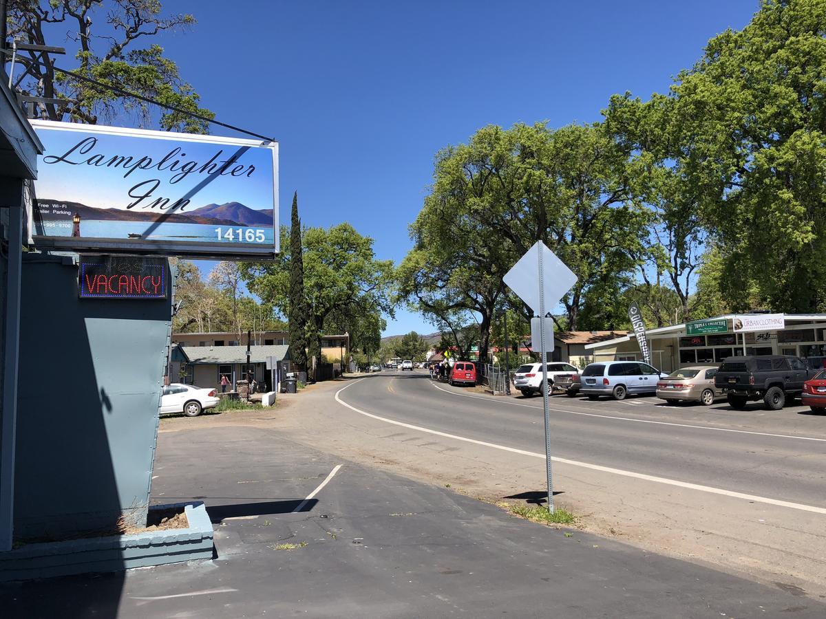 Lamplighter Motel קלירלייק מראה חיצוני תמונה