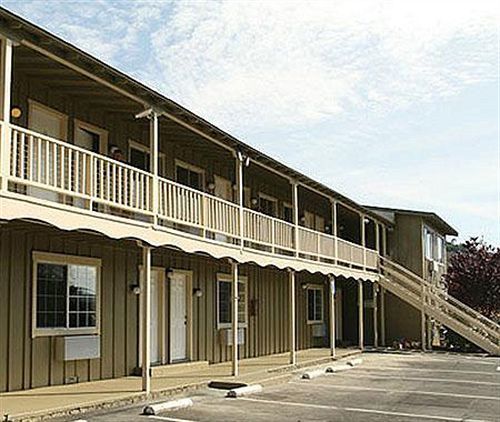 Lamplighter Motel קלירלייק מראה חיצוני תמונה